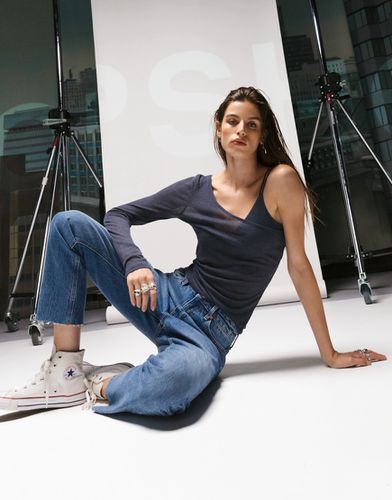 Jeans dritti corti cropped bordi grezzi a vita medio alta medio - Topshop - Modalova