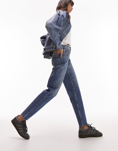 Jeans dritti a vita medio alta medio con fondo grezzo - Topshop - Modalova