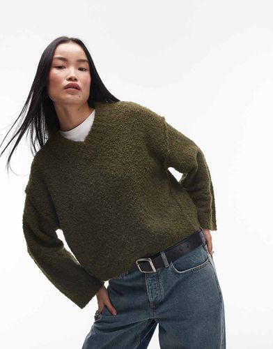 Maglione accollato a V kaki bouclé - Topshop - Modalova