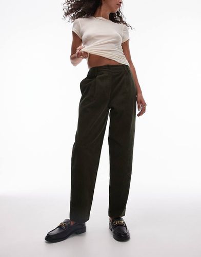 Pantaloni kaki in tessuto a coste con pinces - Topshop - Modalova