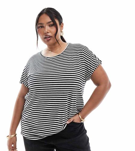 T-shirt oversize à rayures - et blanc - Vero Moda Curve - Modalova