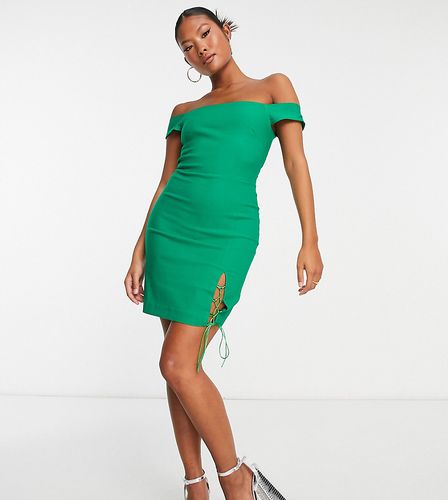 Vestito corto smeraldo con allacciatura laterale e scollo alla Bardot - Vesper Petite - Modalova