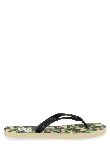 Sandalo infradito camo - a bathing ape - Modalova