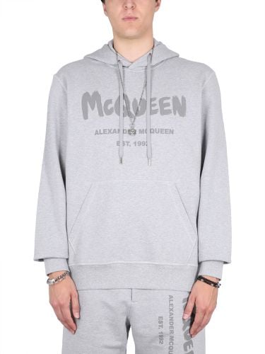 Graffiti logo print sweatshirt - alexander mcqueen - Modalova