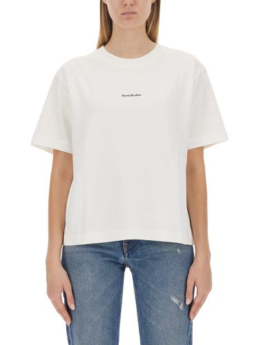 Acne studios t-shirt with logo - acne studios - Modalova