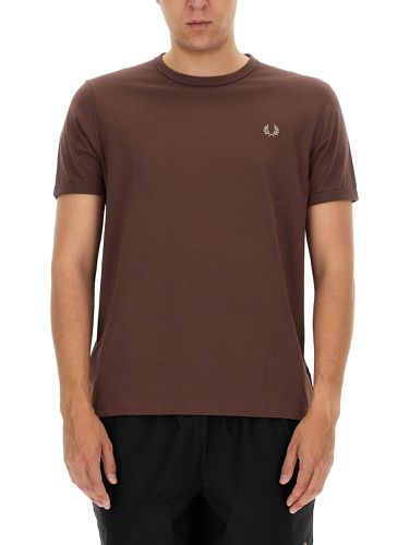 Fred perry t-shirt with logo - fred perry - Modalova