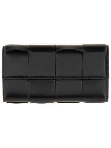 Bottega veneta wallet with flap - bottega veneta - Modalova