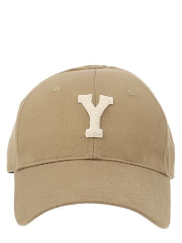 Cappello da baseball con patch y - saint laurent - Modalova