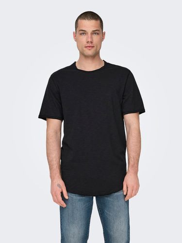Long Line Fit O-Neck T-Shirt - ONLY & SONS - Modalova