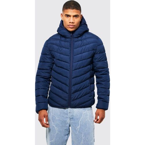 Giacca trapuntata con zip e cappuccio - boohoo - Modalova