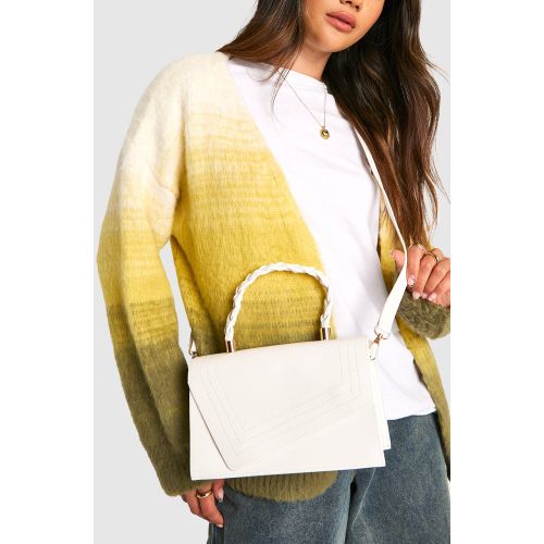 Borsa a tracolla strutturata effetto coccodrillo con manico intrecciato - boohoo - Modalova