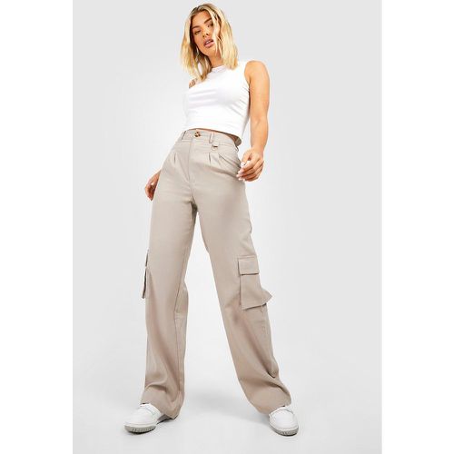 Pantaloni Cargo sartoriali a vita alta - boohoo - Modalova