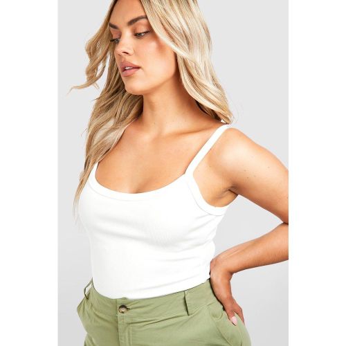 Top smanicato Plus Size Think con spalline - boohoo - Modalova