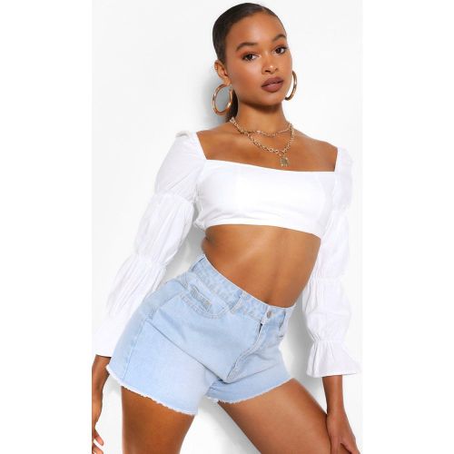 Pantalones Cortos Tall Vaqueros De Tiro Alto Con Bajo Deshilachado - boohoo - Modalova