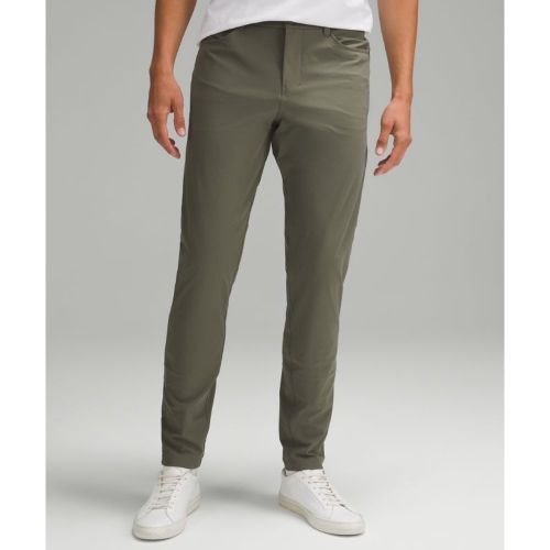 “ Pantalon ABC 5 poches coupe slim Warpstremes â€“ 81 cm â€“ Vert â€“ Taille 42 - lululemon - Modalova
