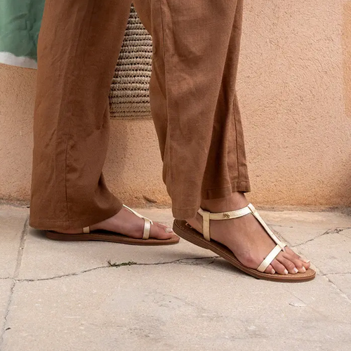 Sandales BULLE craie beige - Les Petites Bombes - Modalova