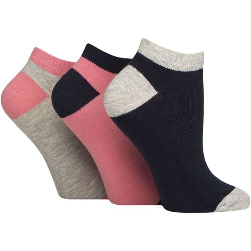 Women's 3 Pair Organic Cotton Contrast Trainer Socks Navy One Size - Charnos - Modalova