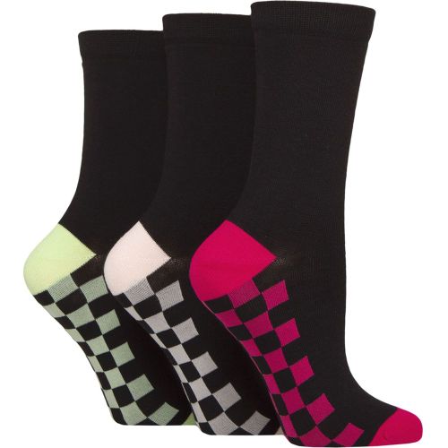 Women's 3 Pair Wildfeet Patterned Bamboo Socks Sole Checker Pink / Lime 4-8 Women's - SockShop - Modalova