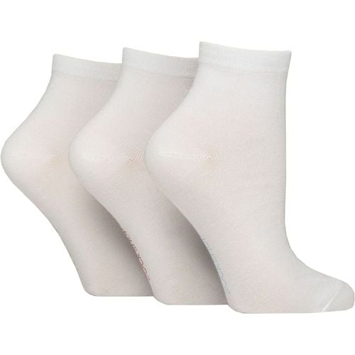 Women's 3 Pair Plain and Patterned Bamboo Ankle Socks Plain 4-8 - SockShop - Modalova