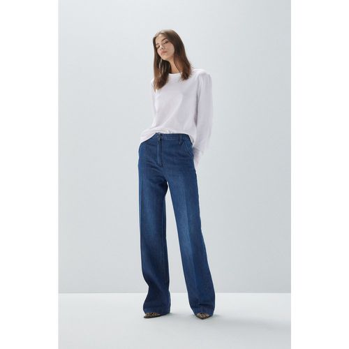 Jeans flare con piega stirata - Please - Modalova