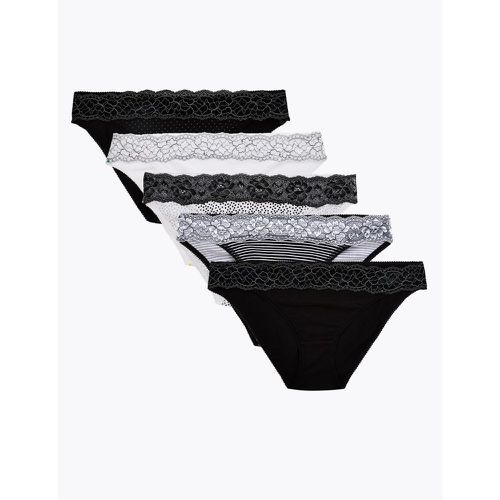 Pk Cotton Lycra® & Lace Bikini Knickers black - Marks & Spencer - Modalova