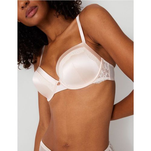 Body™ Padded Non-Wired Multiway Bra A-E – Marks & Spencer Bermuda