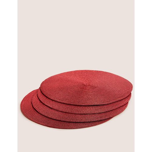 Set of 4 Round Woven Placemats red - Marks & Spencer - Modalova