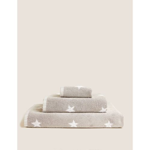 Pure Cotton Stars Towel grey - Marks & Spencer - Modalova