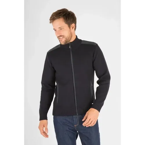 Ein wichtiger Bestandteil der Garderobe für einen lässigen und eleganten Stil. Diese Strickjacke wurde auf MEC-MOR-Maschinen gestrickt, die für ein - MAG3210702 - Modalova