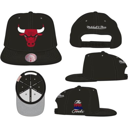 La casquette snapback Mitchell & Ness Finals Patch Chicago Bulls est l'accessoire idéal pour les fans de basketball et en particulier des Chicago - MAG10676282 - Modalova