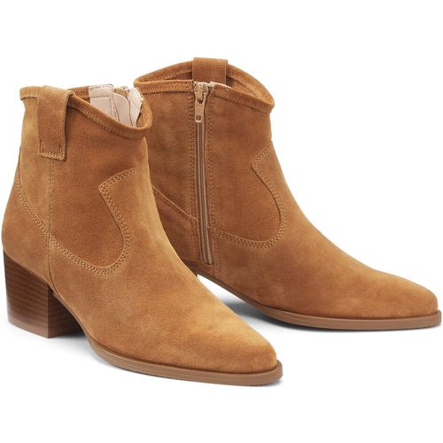 Elder Rae Ankle Boots in Suede - Clarks - Modalova