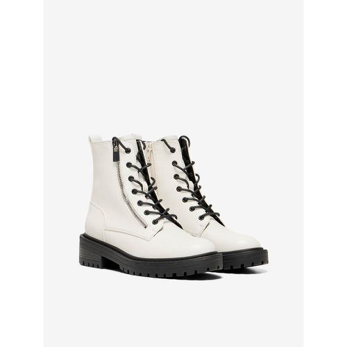 Bold Lace-Up Ankle Boots - ONLY SHOES - Modalova