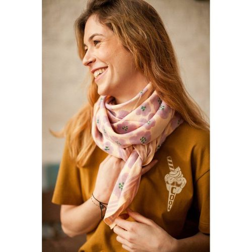 Latika Flora Bold Large Scarf in Cotton - APACHES COLLECTIONS - Modalova