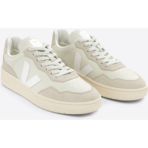 V-90 Leather Trainers - Veja - Modalova