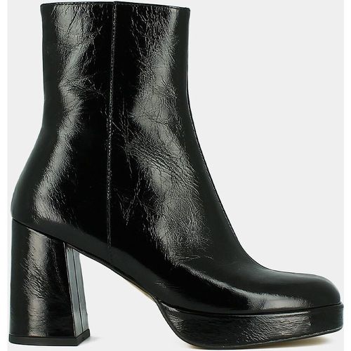 Voris Ankle Boots in Glossy Leather - JONAK - Modalova