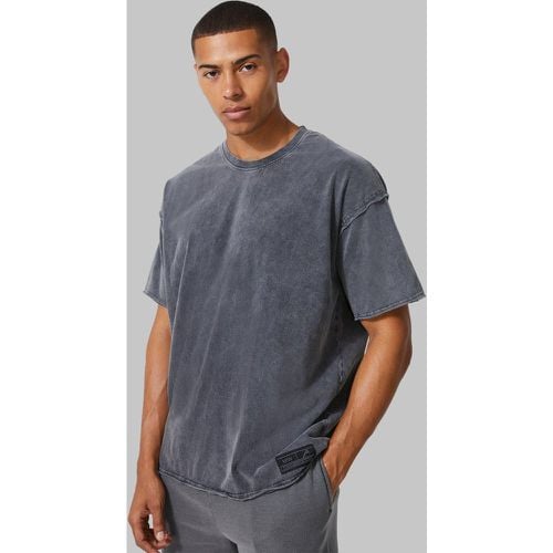 Camiseta Man Active Oversize Sin Acabar Con Lavado De Ácido - boohoo - Modalova