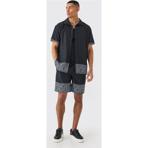 Pantalón Corto Y Camisa Oversize De Sarga Suave Con Estampado En El Bajo - boohoo - Modalova