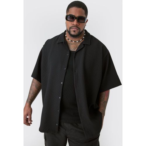 Camicia Plus Size oversize a maniche corte con pieghe e rever - boohoo - Modalova