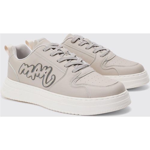 Zapatillas Deportivas Man De Cuero Sintético Con Suela Gruesa En Claro - boohoo - Modalova