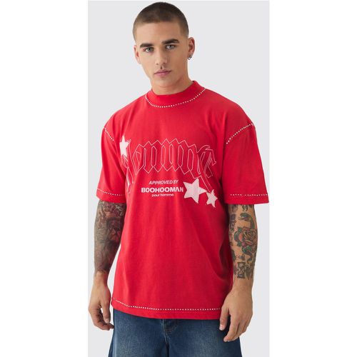 T-shirt oversize con girocollo esteso, applique a stella e strass - boohoo - Modalova