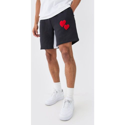 Relaxed Limited Edition Heart Short - boohoo - Modalova