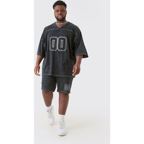 Plus Contrast Stitch Football T-Shirt & Short Set - boohoo - Modalova