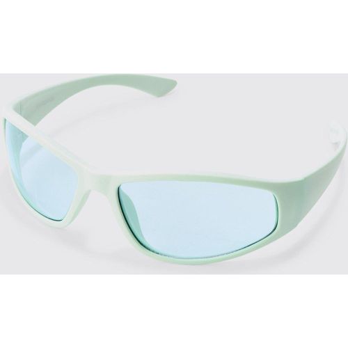 Plastic Racer Sunglasses In Mint - boohoo - Modalova