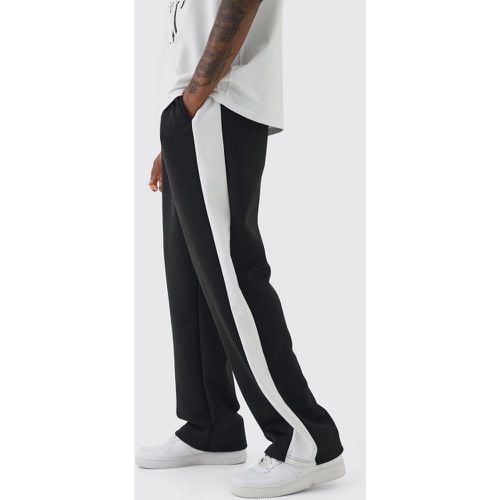 Pantaloni rilassati Tall in tricot con pannelli laterali ricamati - boohoo - Modalova