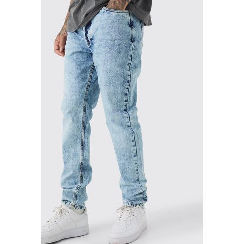 Jeans Tall Slim Fit in denim rigido - boohoo - Modalova