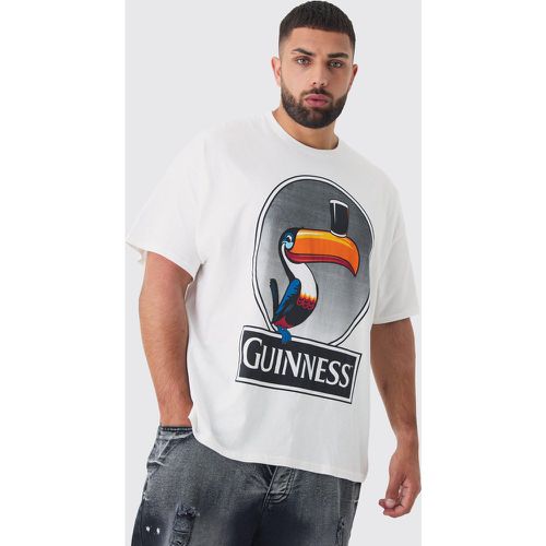 T-shirt Plus Size bianca ufficiale con stampa Guinness - boohoo - Modalova