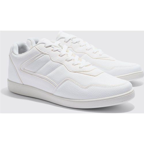 Zapatillas Deportivas Blancas Con Suela Gruesa Y Paneles - boohoo - Modalova