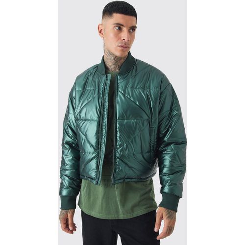 Giacca Bomber squadrata Tall metallizzato trapuntata in fantasia astratta - boohoo - Modalova