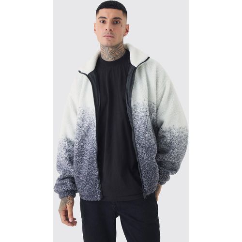 Giacca Tall oversize nera in pile borg sfumato con collo a imbuto - boohoo - Modalova