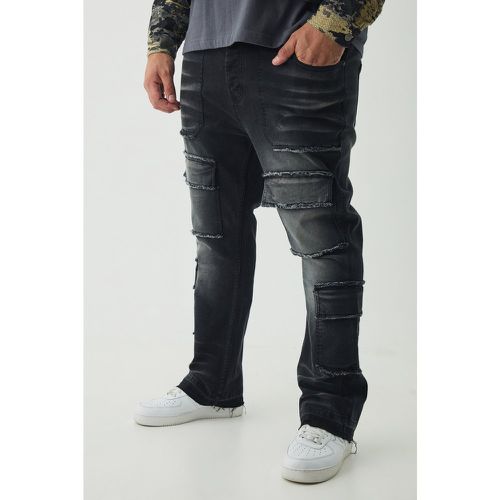 Jeans a zampa Cargo Skinny Fit in Stretch con cuciture grezze - boohoo - Modalova